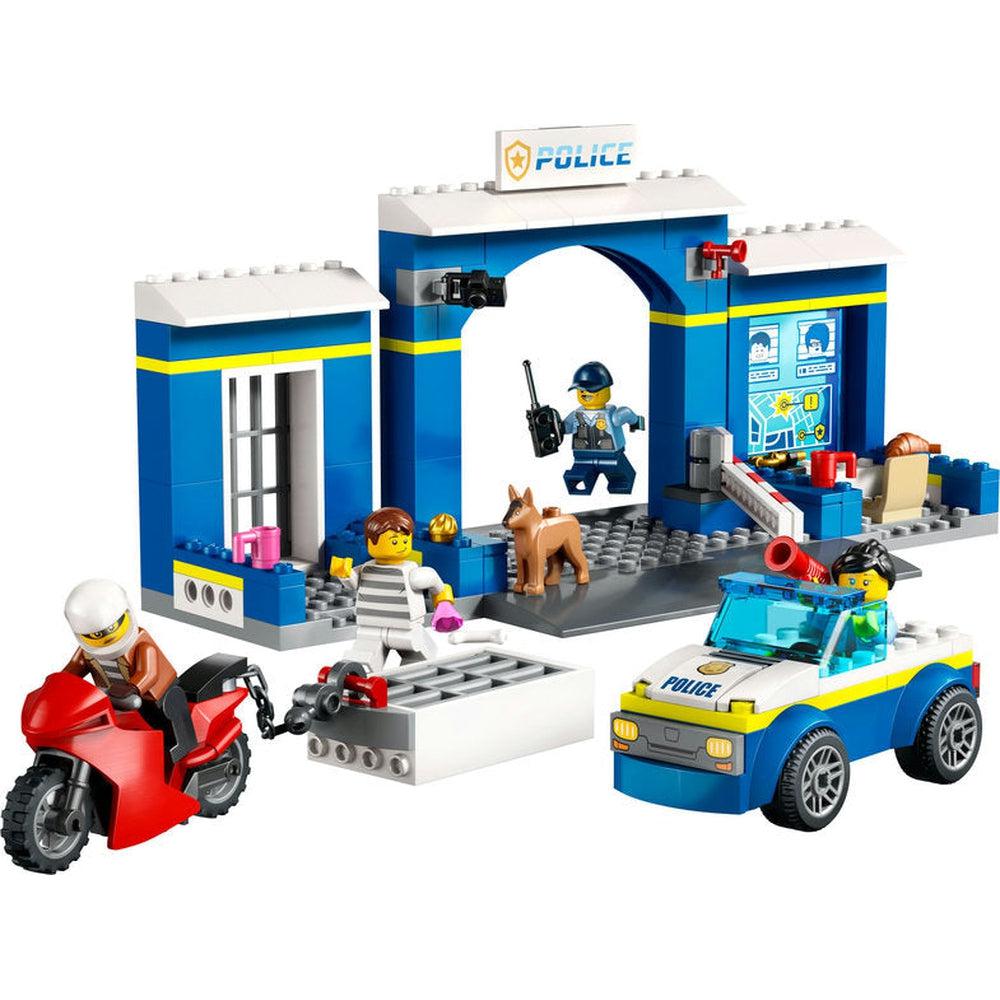 Lego-LEGO City Police Station Chase-60370-Legacy Toys